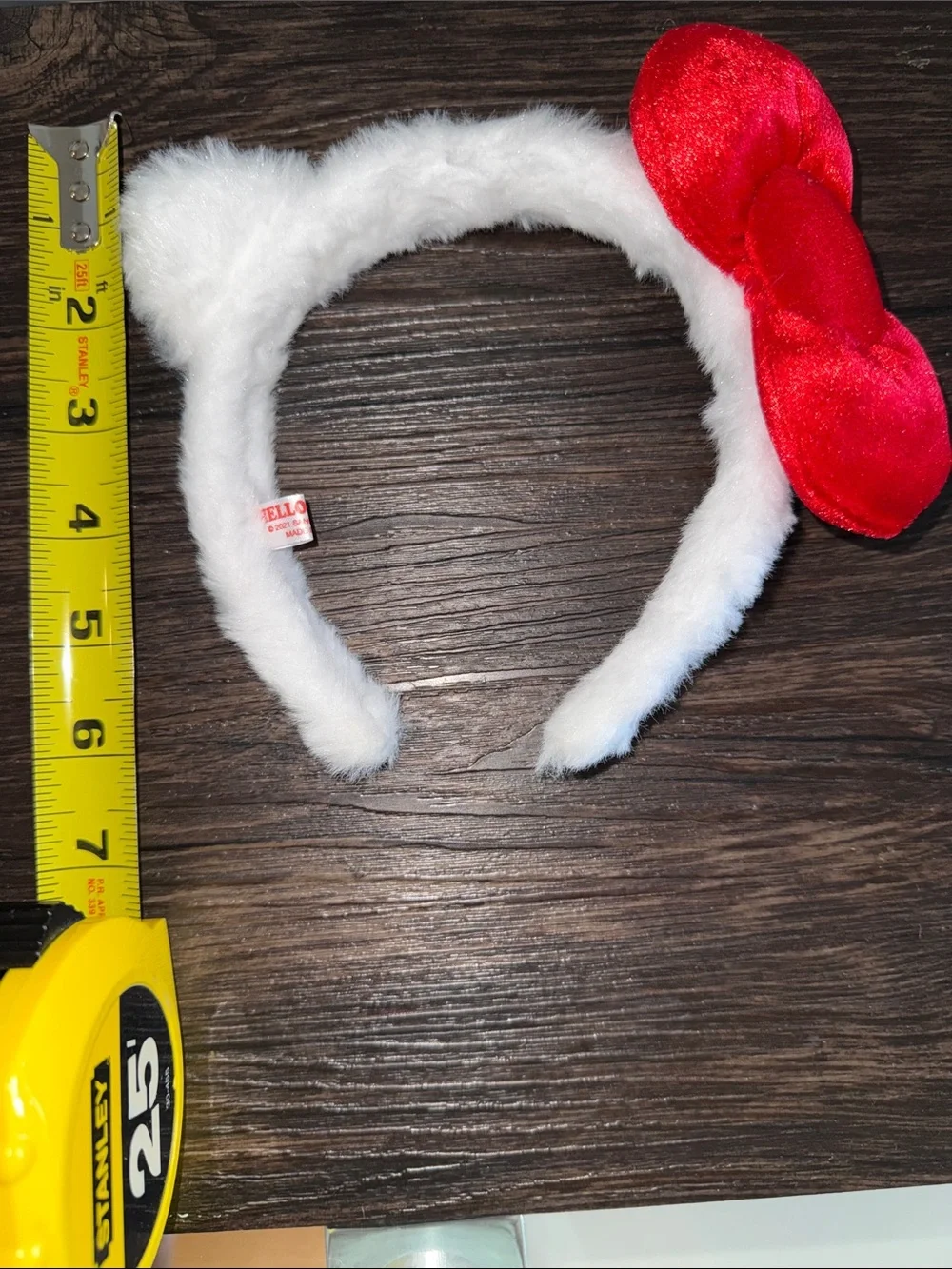 NWOT! SANRIO HELLO KITTY White Fuzzy Headband with Red Bow